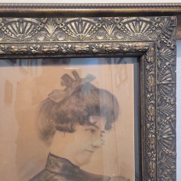 Vintage or Antique Portrait of a women muted pallet in ornate frame & Matted - Picture 8 of 16